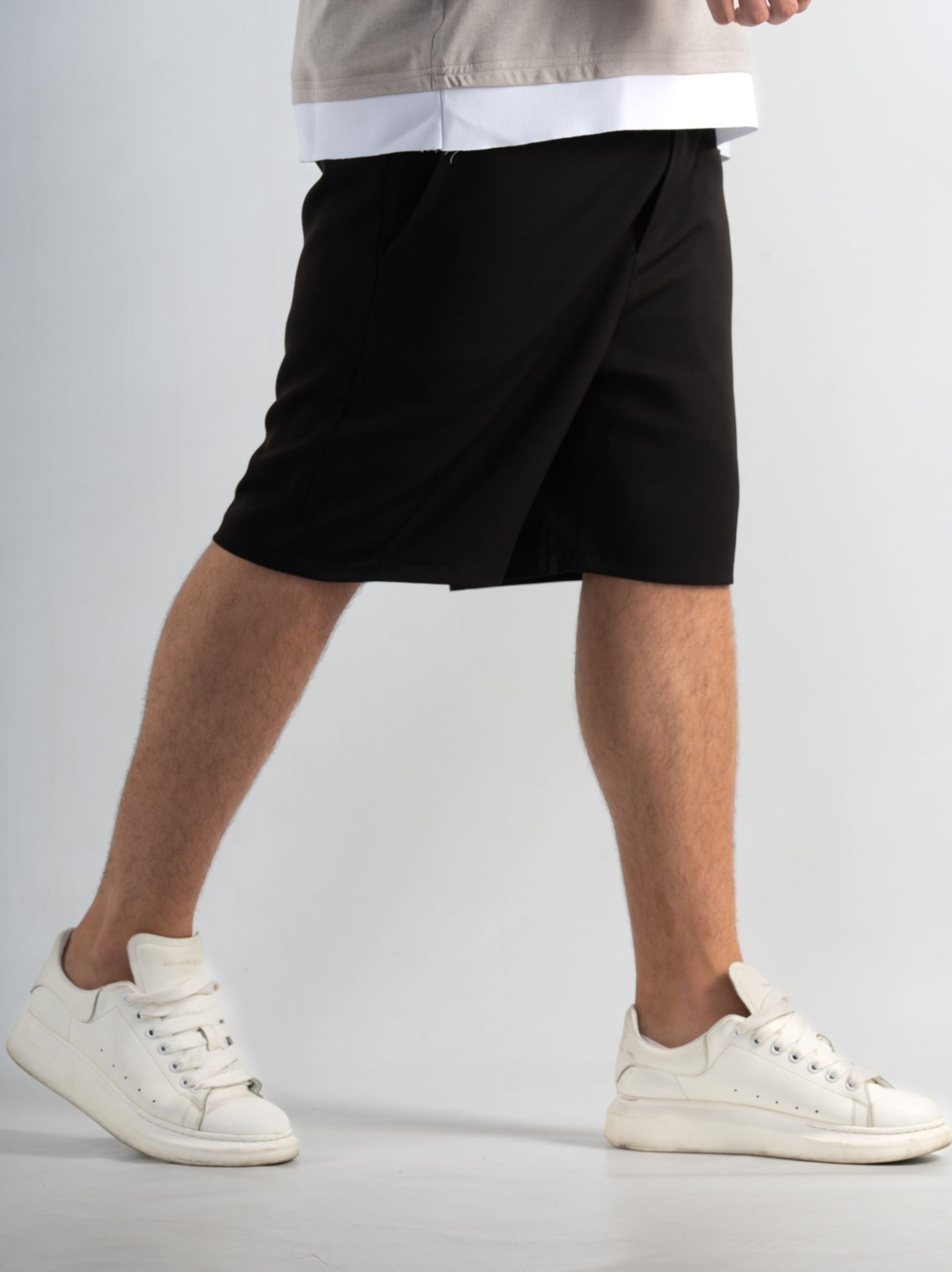 Pantaloni Scurți Negri 3