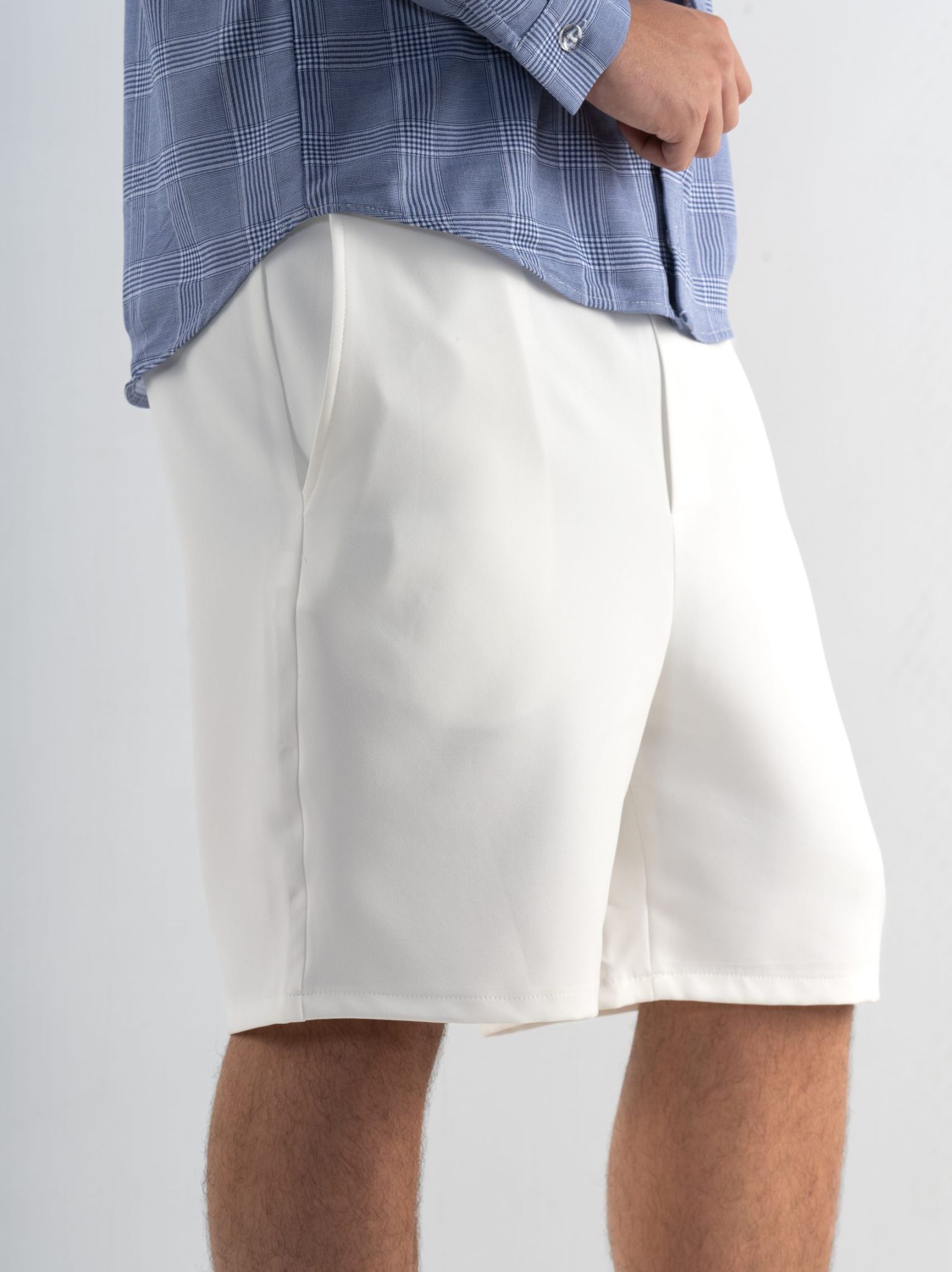 Pantaloni Scurți Albi 2